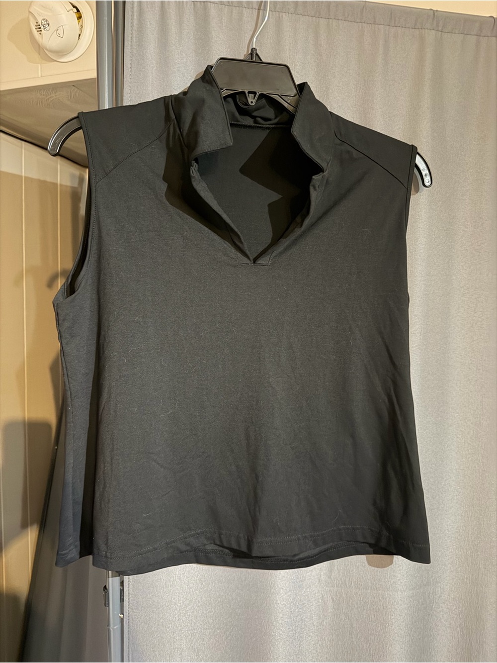 Weekenders Black Sleeveless Polo V-Neck Tank Top